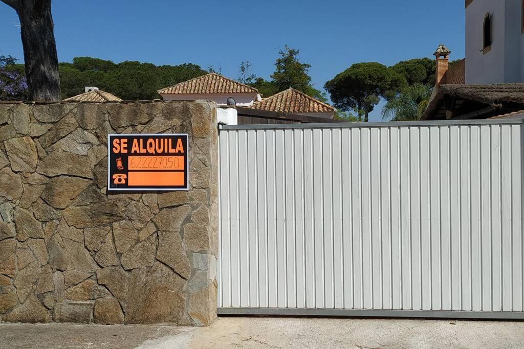 Chalet de madera en la Barrosa Chiclana de la Frontera Exterior foto